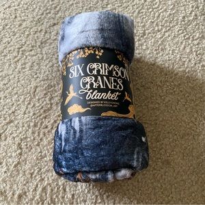 Fairyloot six crimson cranes blanket